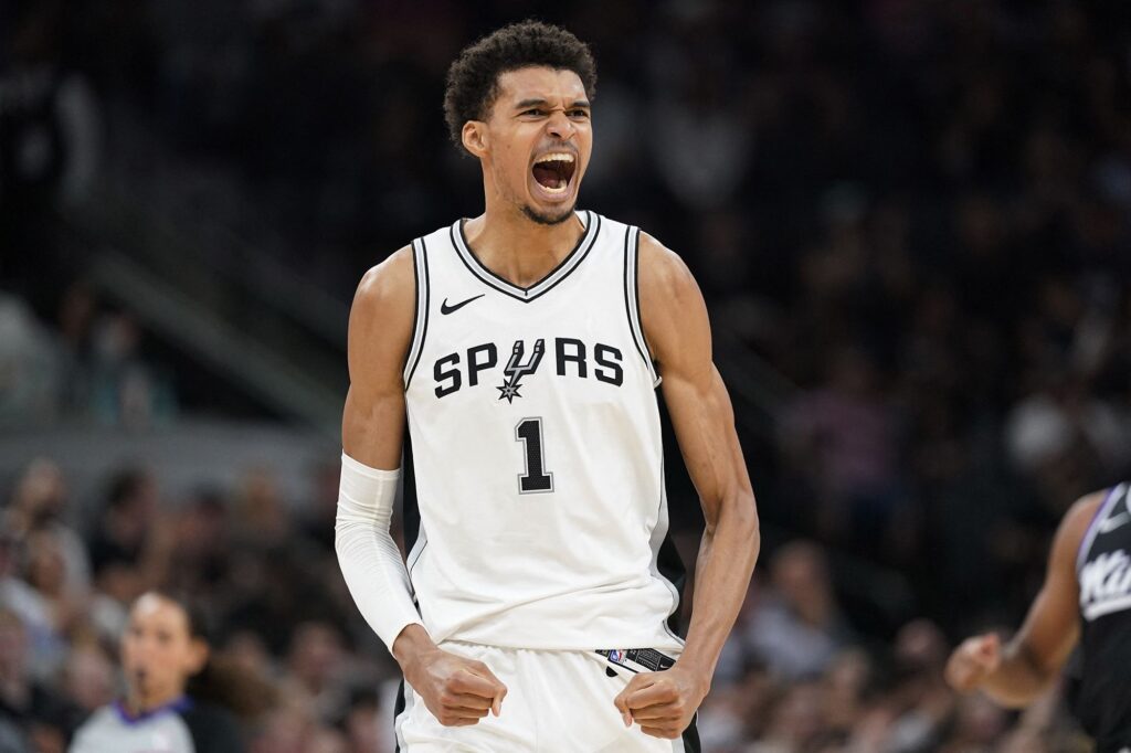 sacramento kings vs san antonio spurs match player stats